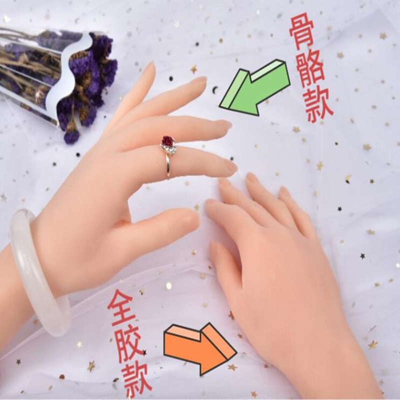 2025 本物の女性の手マネキン、ボディボーンネイルマニキュ - Body Jewelry Plus のレビューと価格