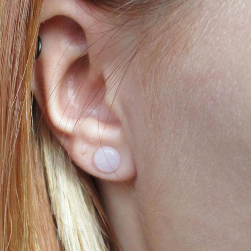 オーガニックストーン,ピンククォーツ,肉,トンネル,耳栓,ス - Body Jewelry Plus のレビューと価格