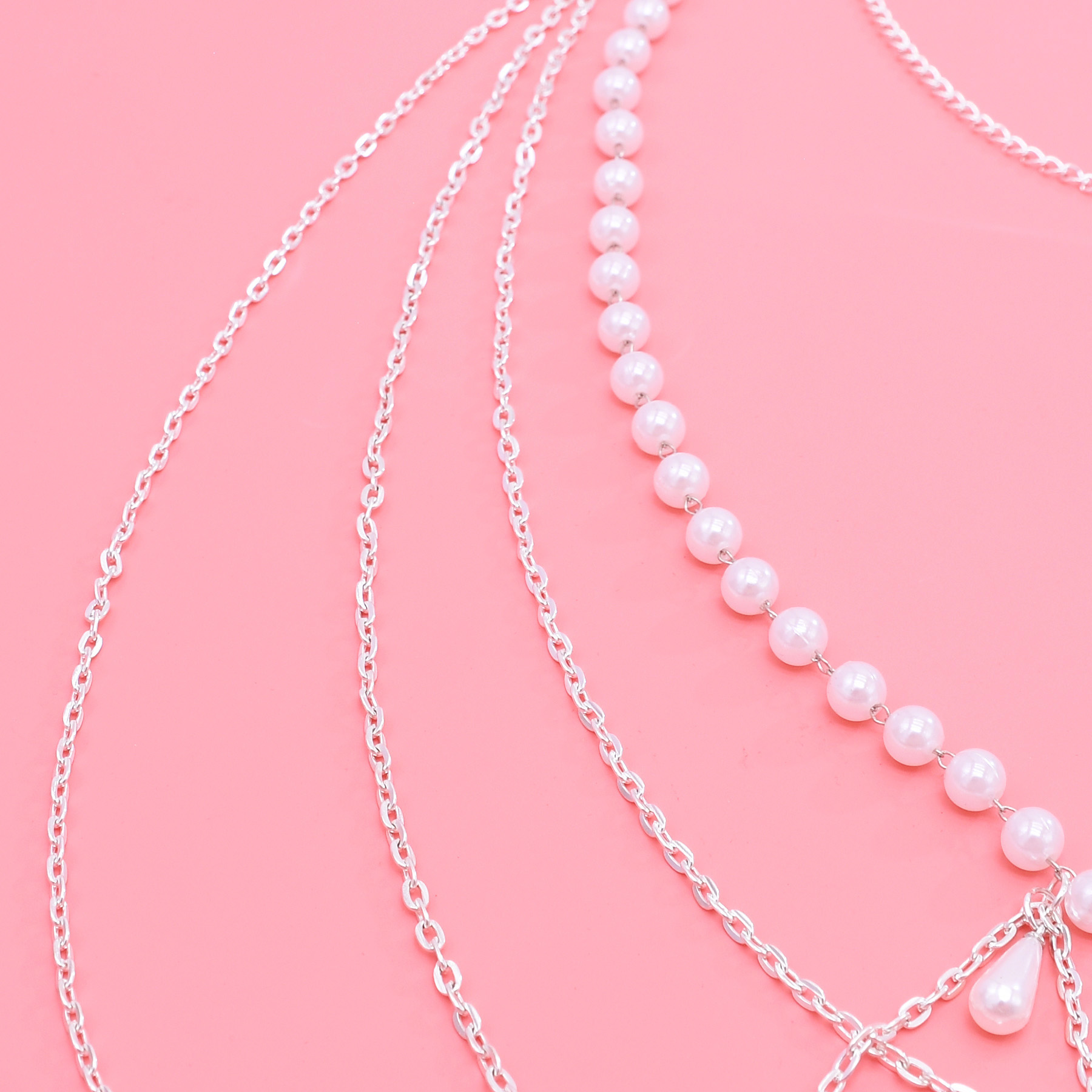 セクシーなウエストチェーンベルト多層模造真珠ベリーボディチェ - Body Jewelry Sale のレビューと価格