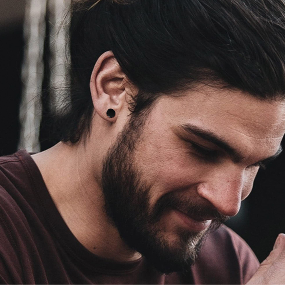 男性と女性のためのステンレス鋼のイヤリングのセット,ピアスの - Body Jewelry Ear Plugs のレビューと価格